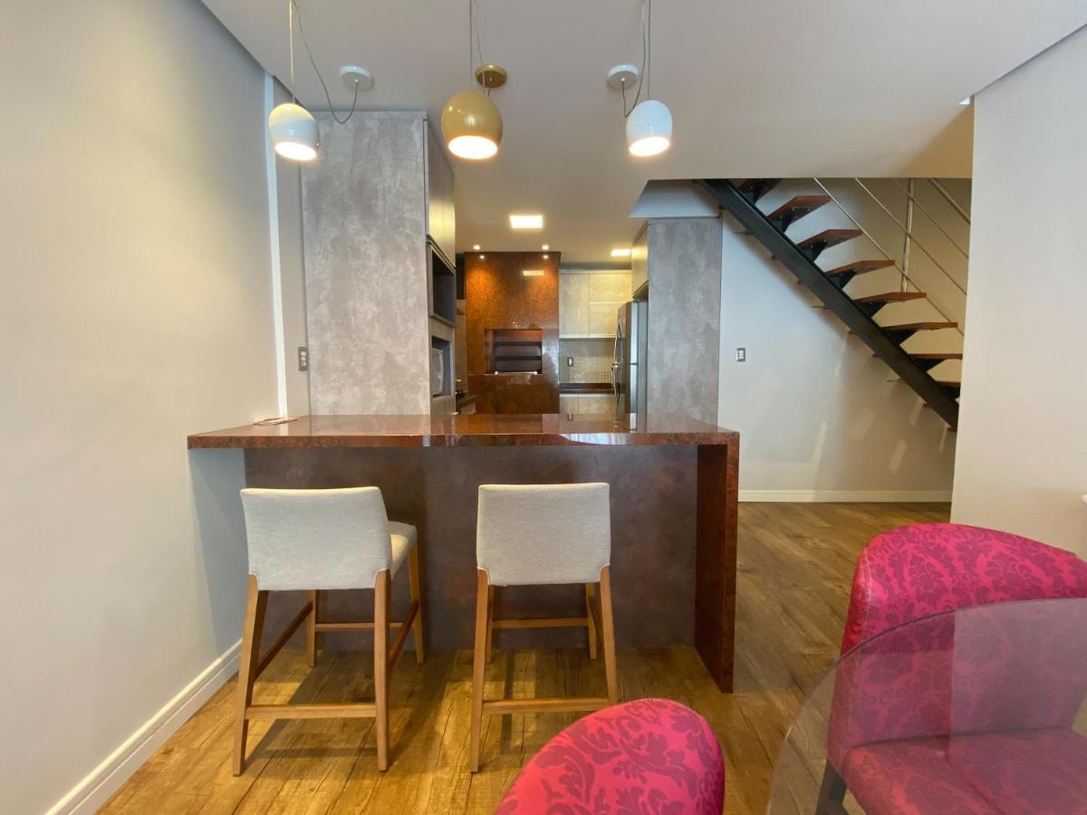 Duplex Com 03 Suites Em 格拉玛多 外观 照片