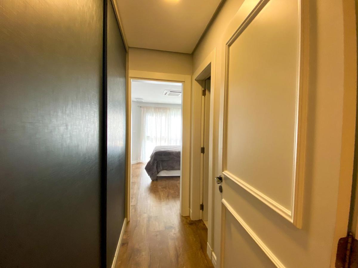 Duplex Com 03 Suites Em 格拉玛多 外观 照片